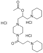 CAS 登录号：109377-02-8， [1-哌啶-1-基-3-[4-(3-哌啶-1-基丙酰)哌嗪-1-基]丙-2-基]乙酸酯三盐酸盐