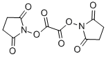 CAS 登录号：57296-03-4， 二(N-琥珀酰亚胺基)草酸酯