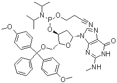 structure of CAS# 808132-80-1, 5'-O-[Bis(4-methoxyphenyl)phenylmethyl]-2'-deoxy-N-methylguanosine 3'-[2-cyanoethyl bis(1-methylethyl)phosphoramidite]