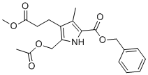 CAS 登录号：859-38-1, 苄基-5-(乙酰氧基甲基)-4-[2-(甲氧羰基)乙基]-3-甲基吡咯-2--羧酸酯